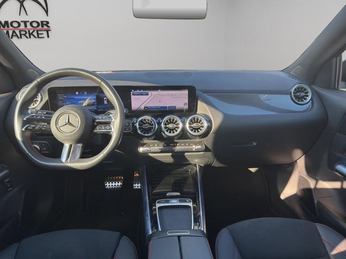 Mercedes-Benz GLA SUV 200 d AMG Line Premium Plus 4matic auto (14)