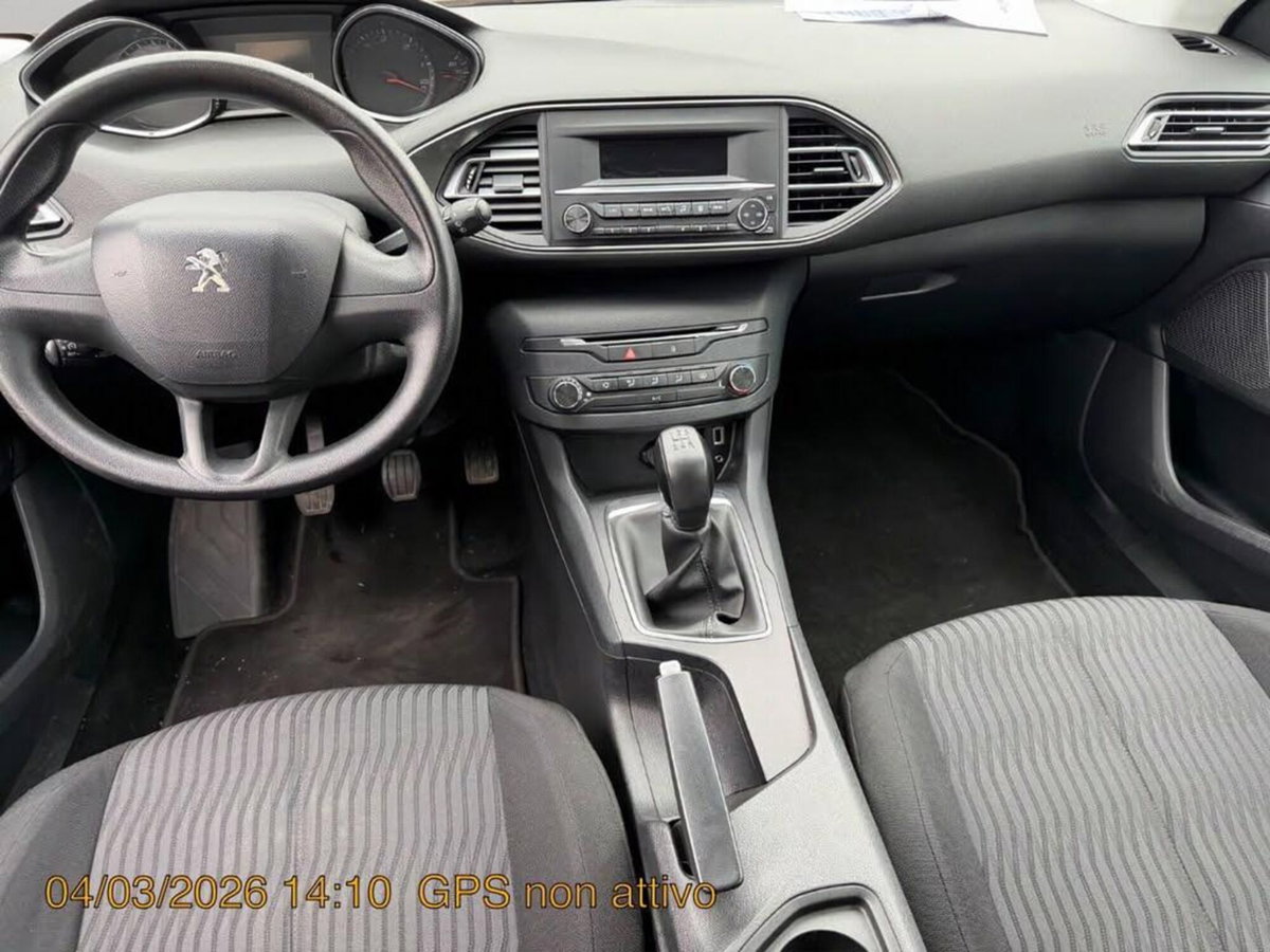Peugeot 308 SW BlueHDi 100 S&S Active (12)