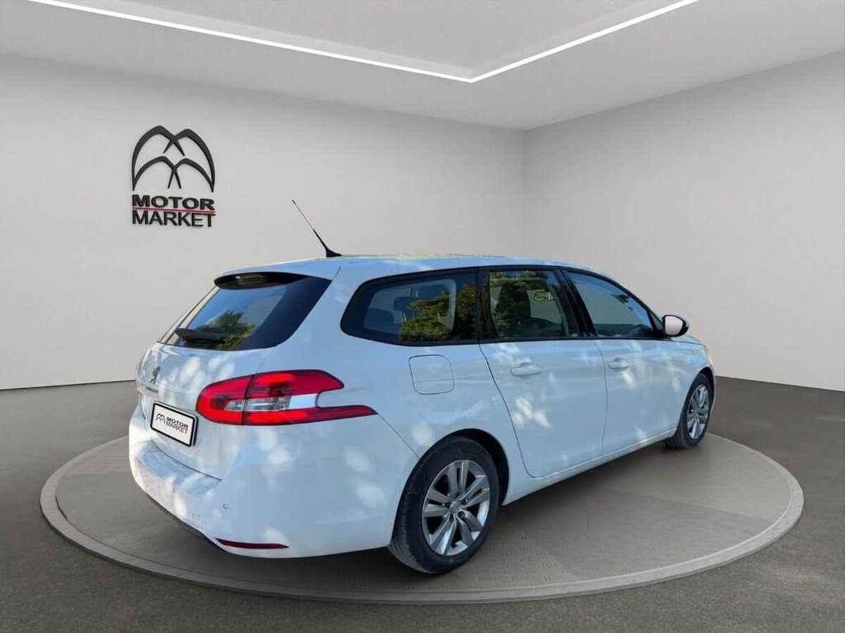Peugeot 308 SW BlueHDi 100 S&S Business (7)