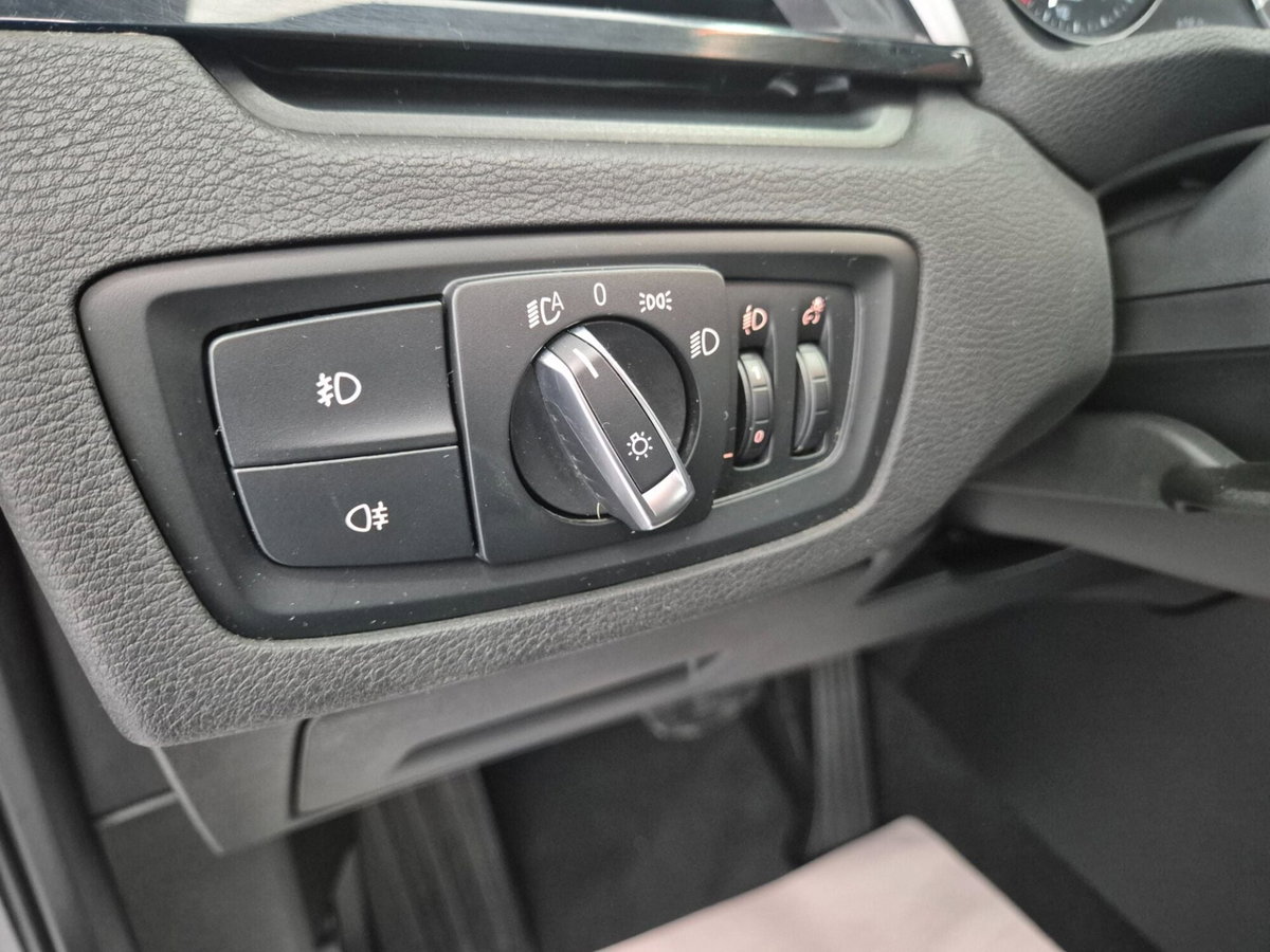 BMW X1 sDrive18d Sport (16)