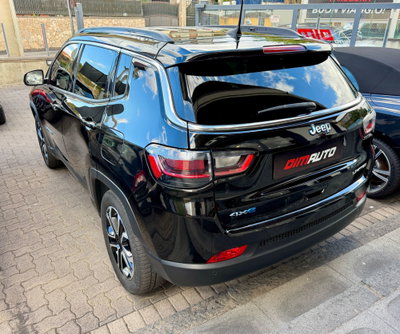 Jeep Compass 1.3 T4 190CV PHEV AT6 4xe Limited (3)