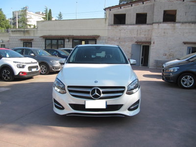 Mercedes-Benz Classe B 200 d Automatic 4Matic Premium (3)