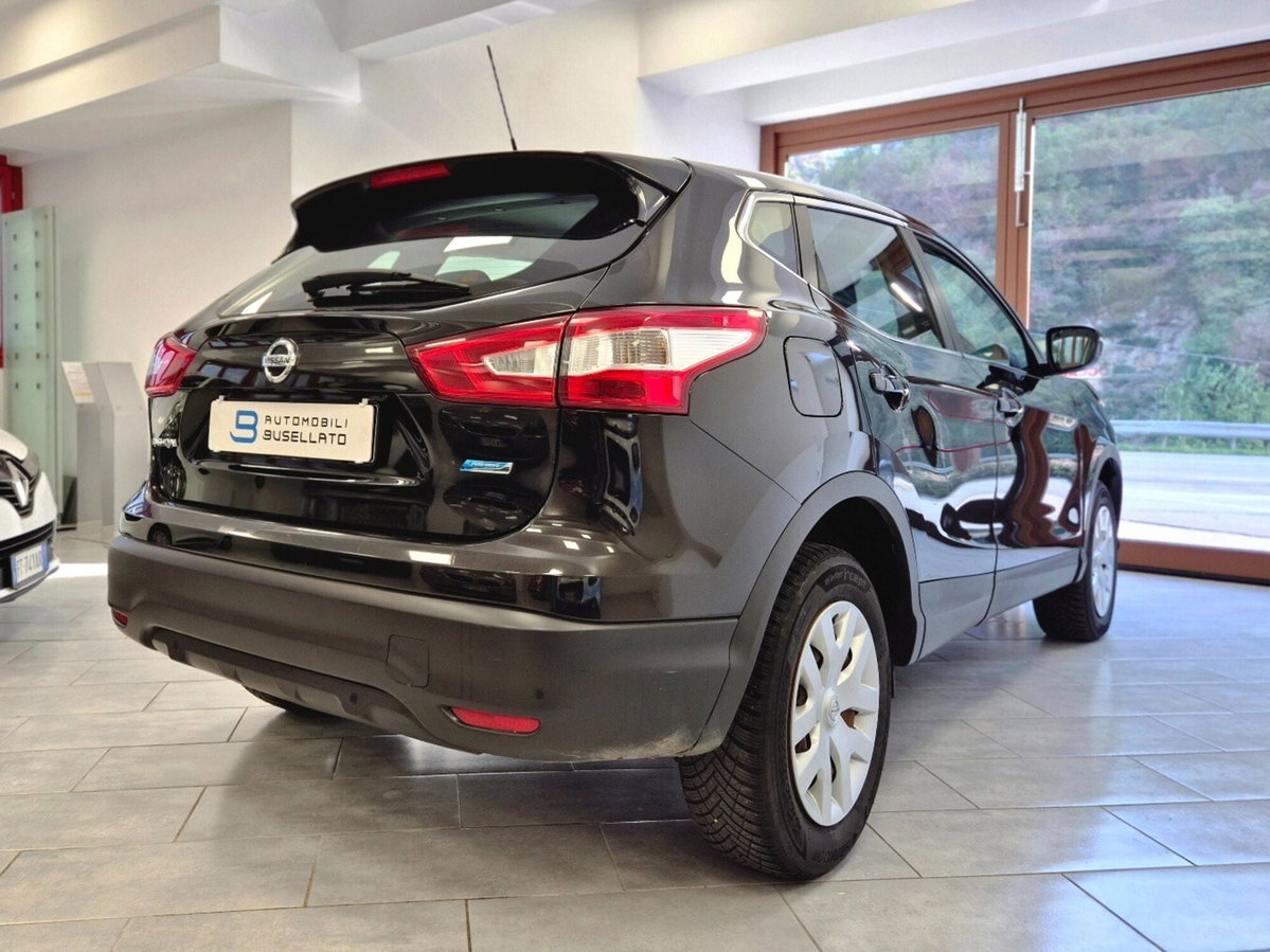 Nissan Qashqai 1.5 dCi Acenta (11)