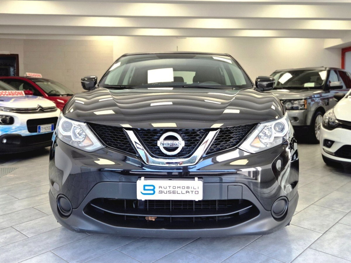 Nissan Qashqai 1.5 dCi Acenta (2)