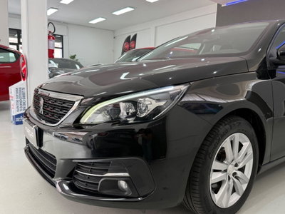 Peugeot 308 BlueHDi 130 S&S Business (11)