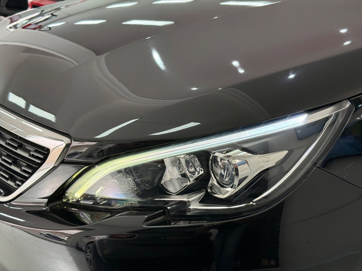 Peugeot 308 BlueHDi 130 S&S Business (12)