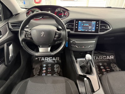 Peugeot 308 BlueHDi 130 S&S Business (14)