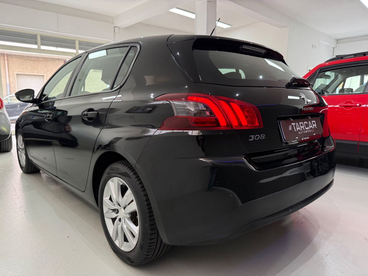 Peugeot 308 BlueHDi 130 S&S Business (7)