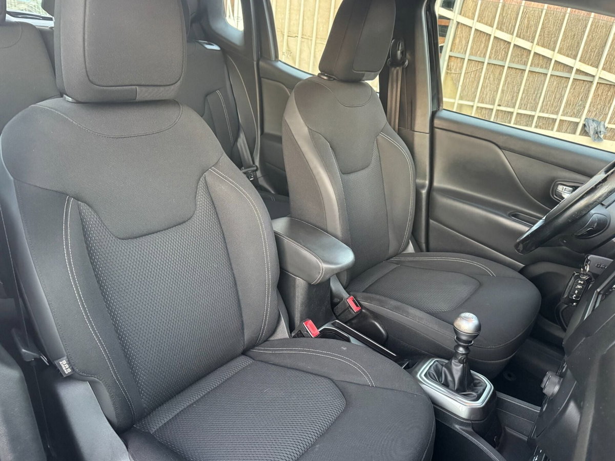 Jeep Renegade 1.6 Mjt 120 CV Limited (14)