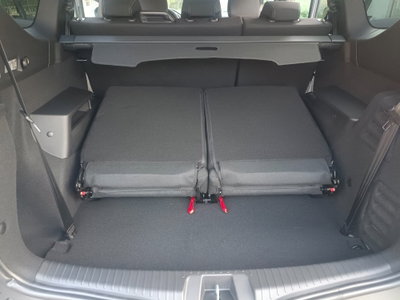 Dacia Jogger 1.6 hybrid Expression 140cv 7p.ti (14)