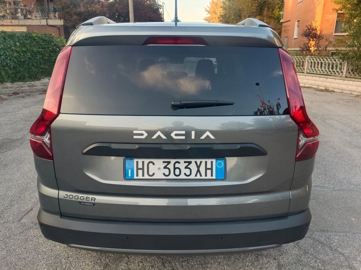 Dacia Jogger 1.6 hybrid Expression 140cv 7p.ti (8)