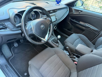 Alfa Romeo Giulietta 1.6 JTDm Ti 120cv (13)