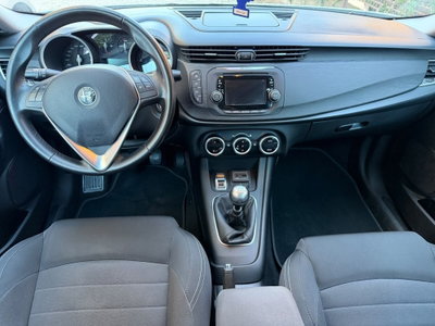 Alfa Romeo Giulietta 1.6 JTDm Ti 120cv (7)