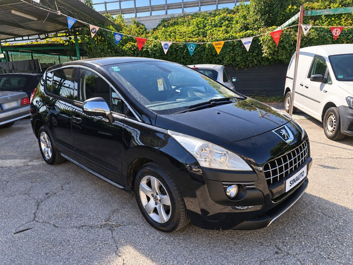 Peugeot 3008 1.6 HDi 110CV cambio robotizzato Premium