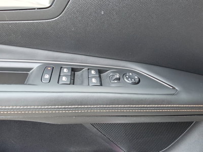 Peugeot 3008 BlueHDi 120 S&S EAT6 GT Line (12)