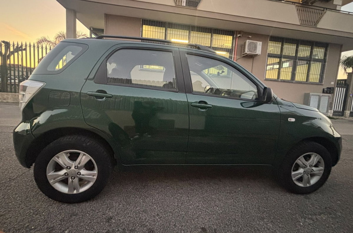 Daihatsu Terios 1.3 4WD B You (8)