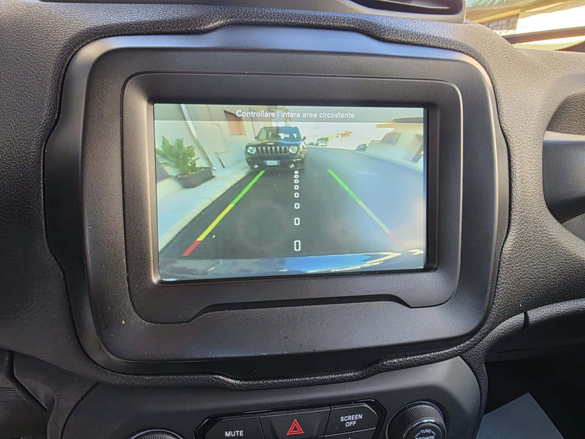 Jeep Renegade 1.6 Mjt 130 CV Limited (14)