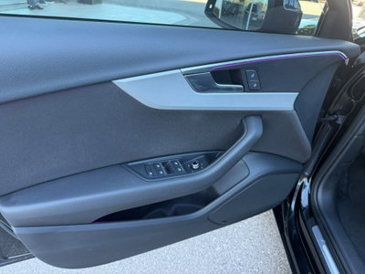 Audi A4 Avant 2.0 TDI 150 CV ultra (11)