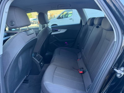 Audi A4 Avant 2.0 TDI 150 CV ultra (12)