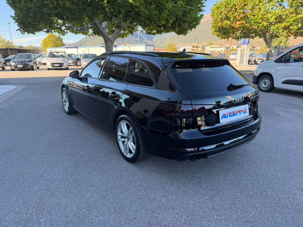 Audi A4 Avant 2.0 TDI 150 CV ultra (5)