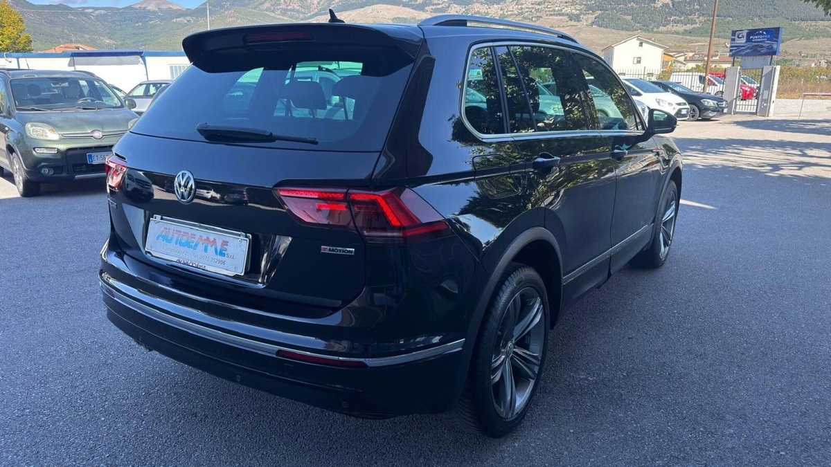 Volkswagen Tiguan Allspace 2.0 TDI SCR DSG 4MOTION R-Line (8)