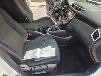 Nissan Qashqai 1.5 dCi Tekna (14)