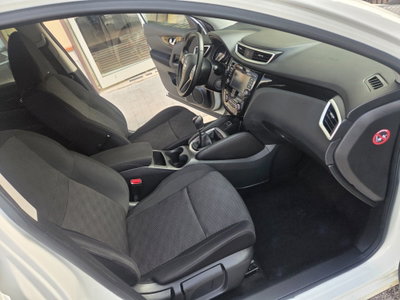 Nissan Qashqai 1.5 dCi Tekna (15)
