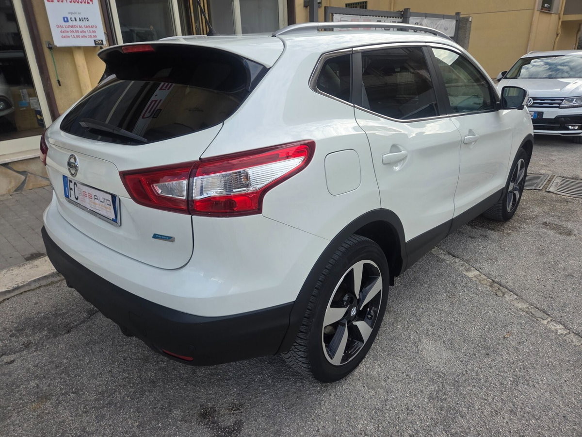 Nissan Qashqai 1.5 dCi Tekna (6)