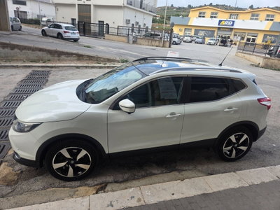 Nissan Qashqai 1.5 dCi Tekna (9)