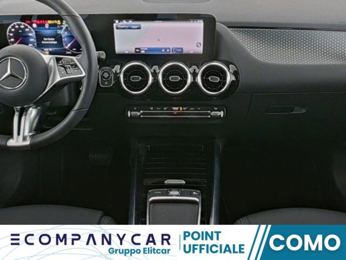 Mercedes-Benz GLA SUV 180 Progressive Advanced Plus auto (5)