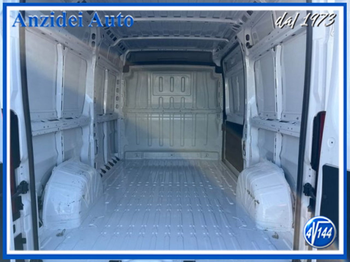 Fiat Ducato Furgone L2H2 2.2 diesel 120cv (8)