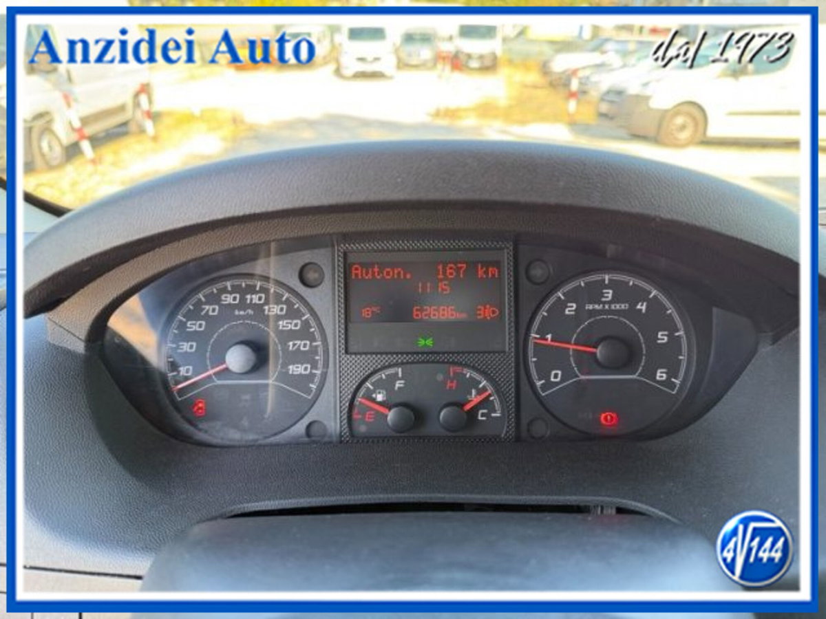 Peugeot Boxer Furgone 30 L2H1 2.2 diesel 120cv S&S (12)