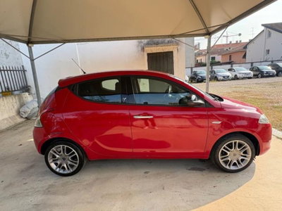 Lancia Ypsilon 0.9 TwinAir 85 CV 5 porte S&S DFN Gold (7)