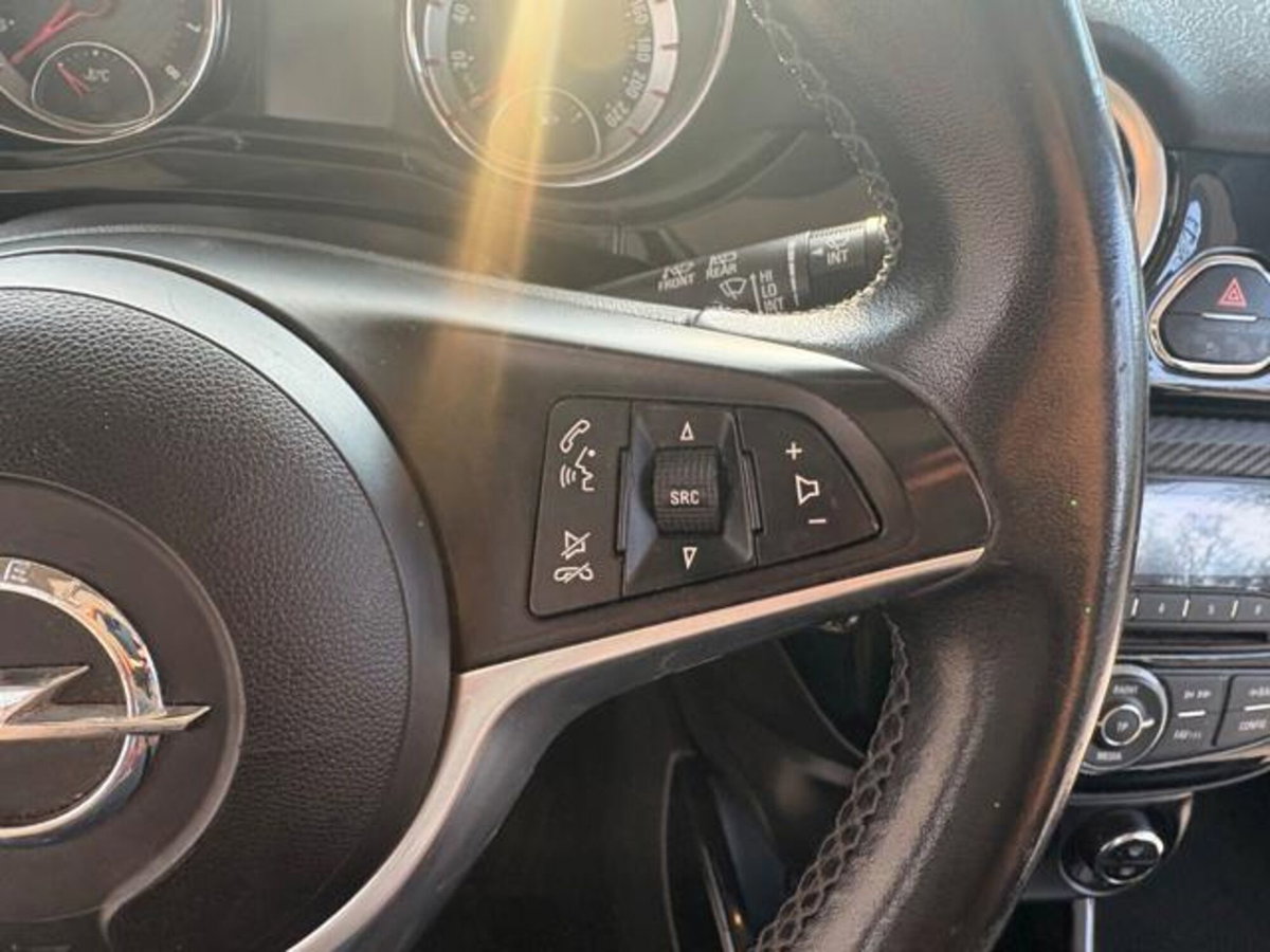 Opel Adam Rocks 1.4 100 CV (14)