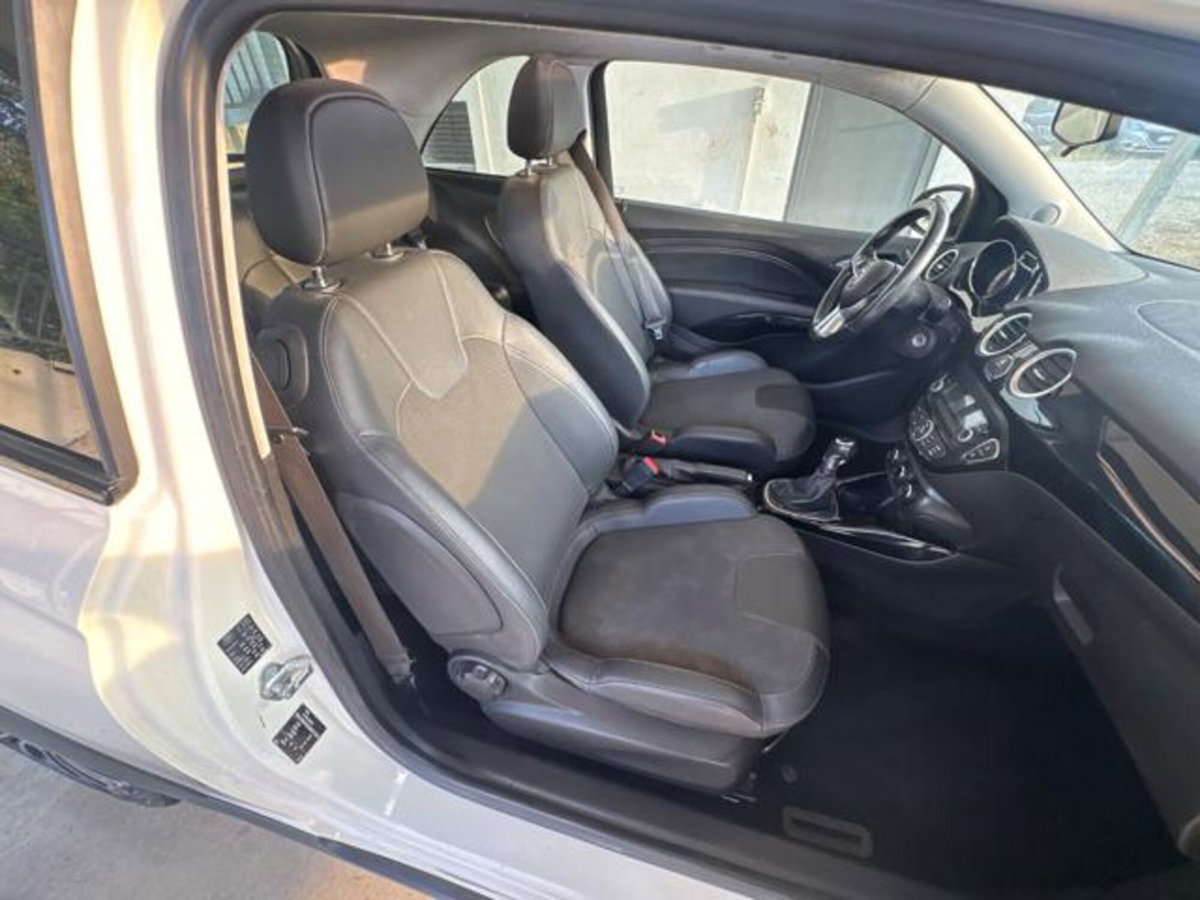 Opel Adam Rocks 1.4 100 CV (9)