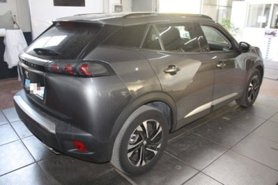 Peugeot 2008 PureTech 130 S&S EAT8 Allure Pack (6)