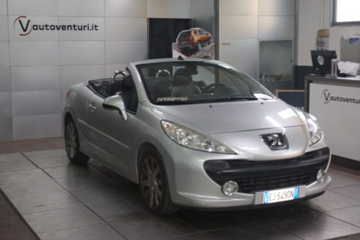 Peugeot 207 Cabrio VTi 120CV CC aut. Féline