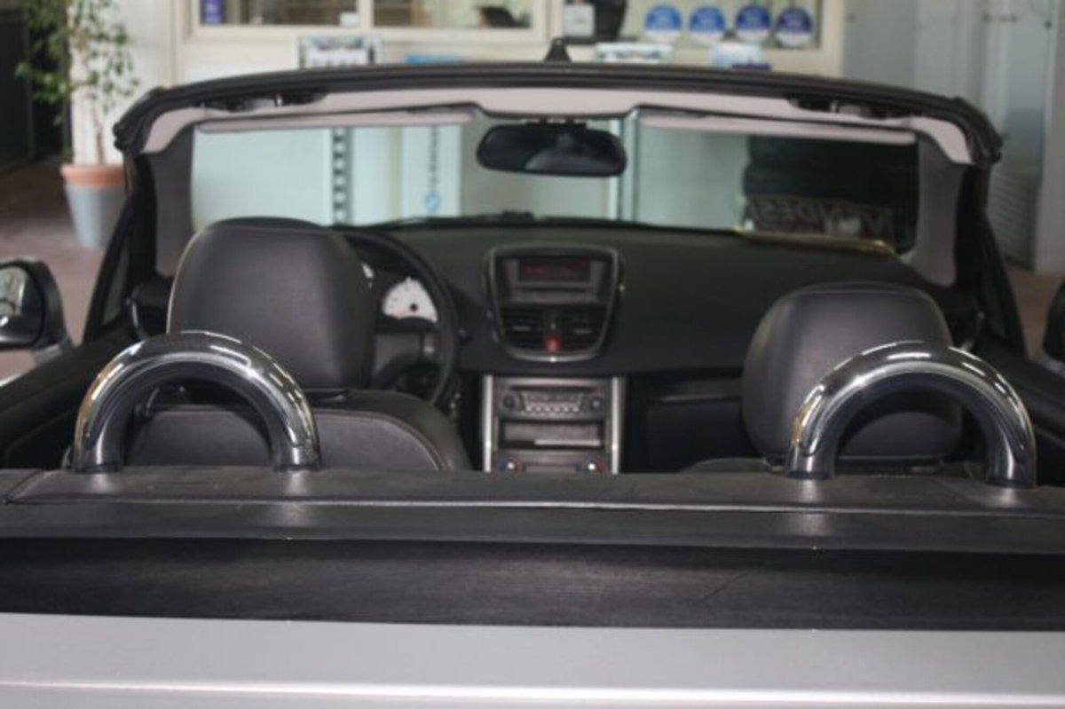 Peugeot 207 Cabrio VTi 120CV CC aut. Féline (14)