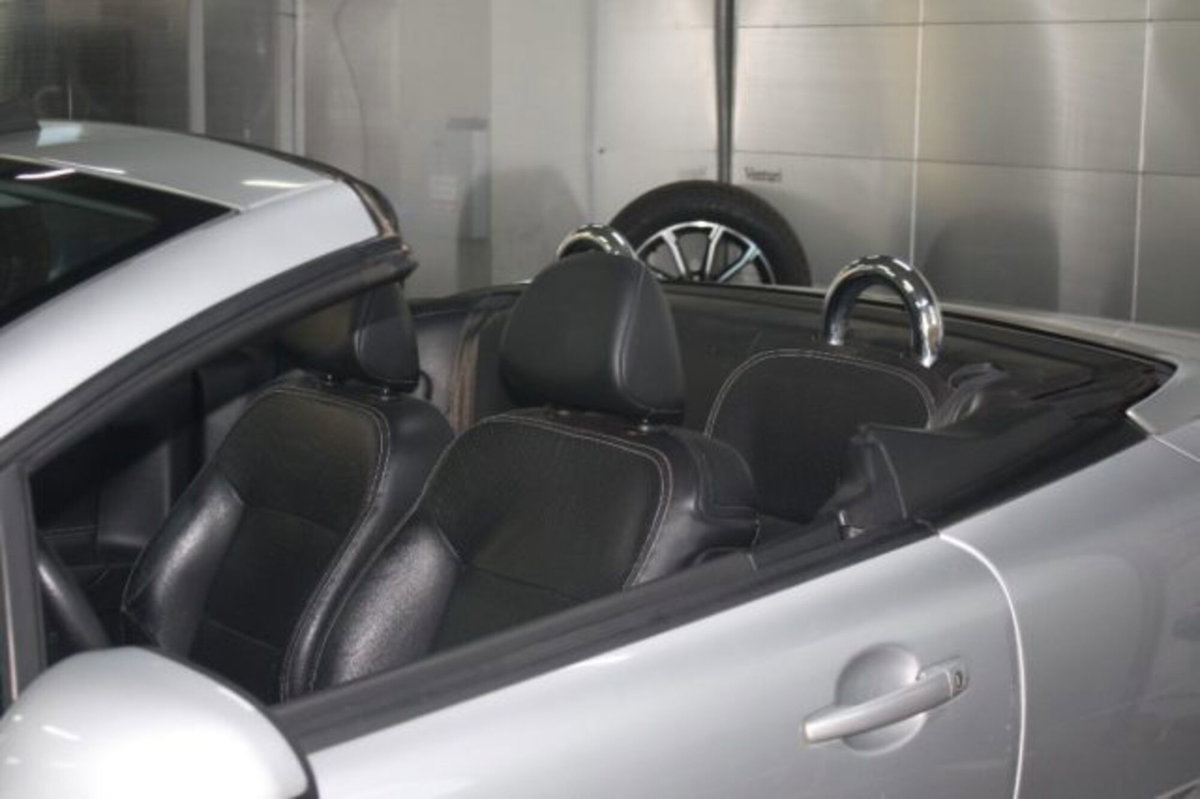 Peugeot 207 Cabrio VTi 120CV CC aut. Féline (6)