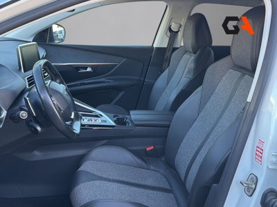 Peugeot 3008 BlueHDi 130 S&S Allure (11)