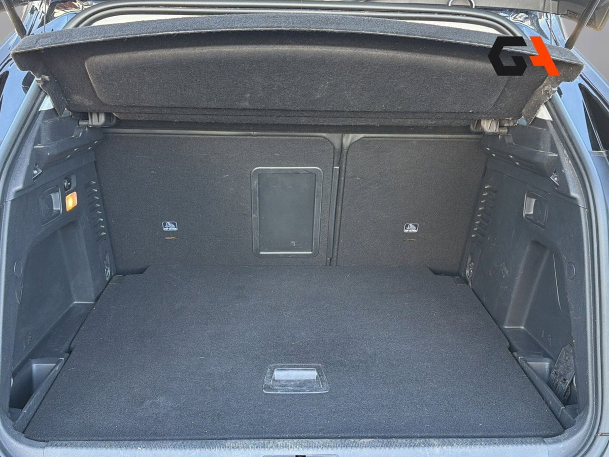 Peugeot 3008 BlueHDi 130 S&S Allure (18)