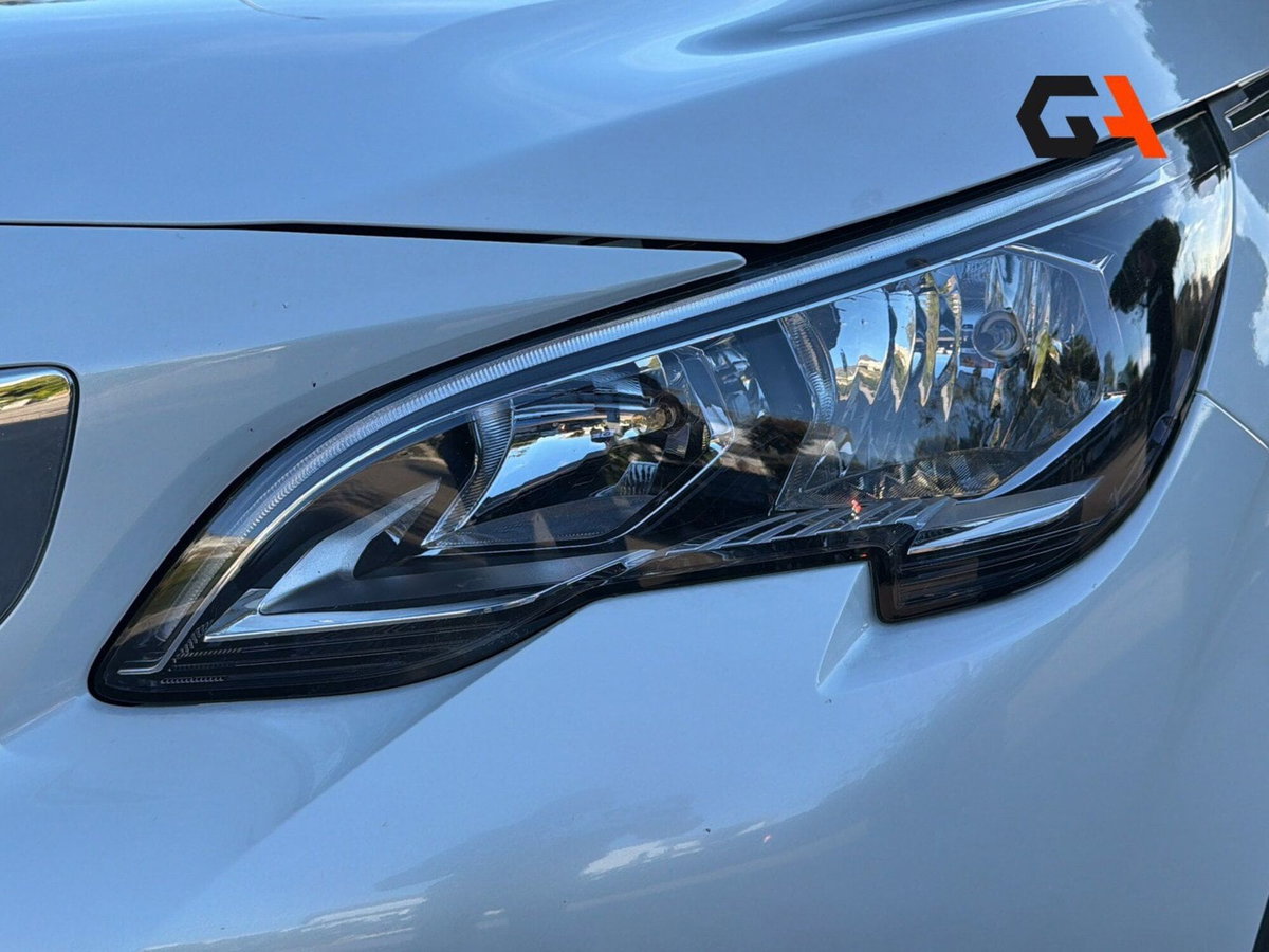Peugeot 3008 BlueHDi 130 S&S Allure (20)