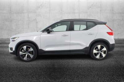 Volvo XC40 T4 Recharge Plug-in Hybrid automatico Core (4)