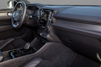 Volvo XC40 T4 Recharge Plug-in Hybrid automatico Core (6)