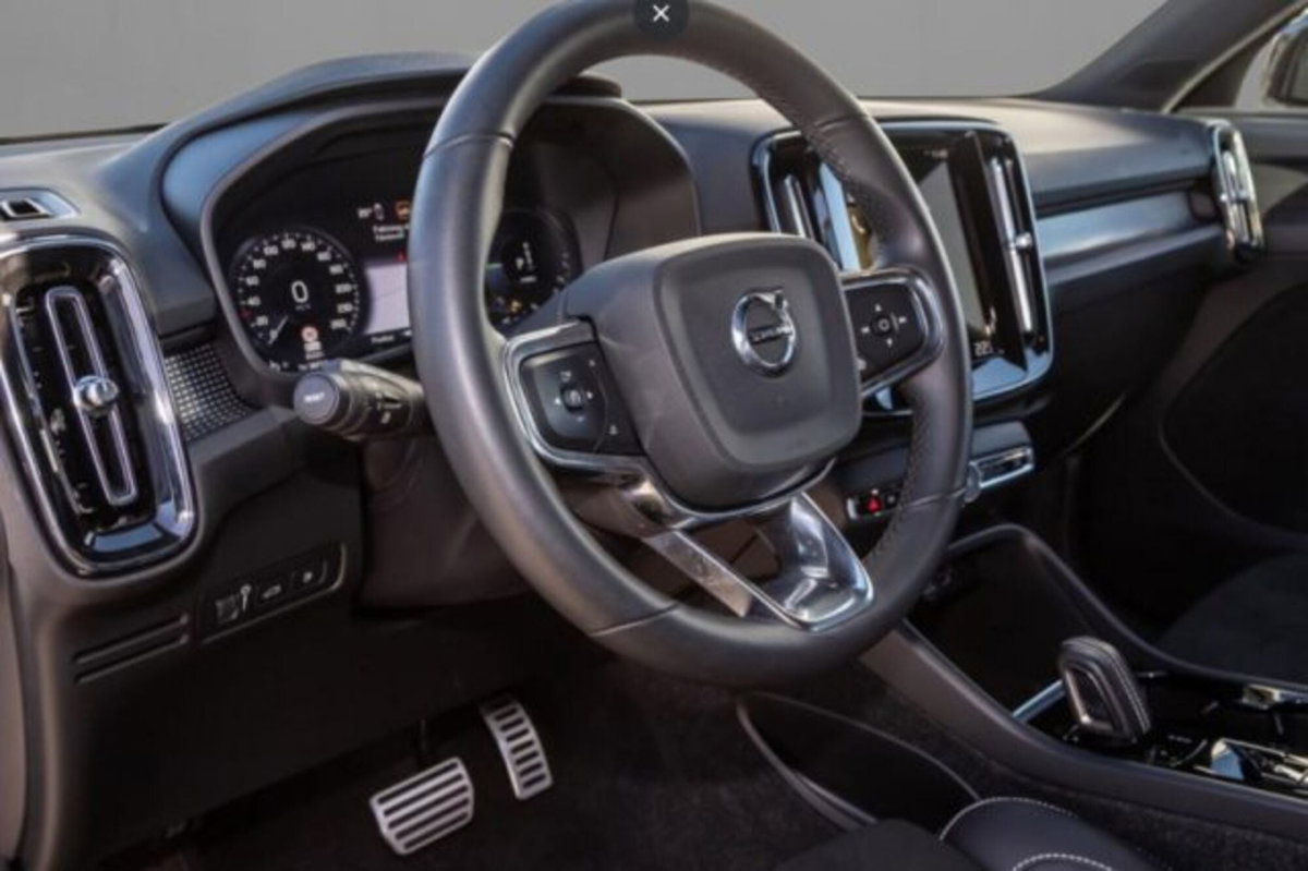 Volvo XC40 T4 Recharge Plug-in Hybrid automatico Core (7)