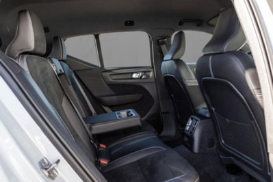 Volvo XC40 T4 Recharge Plug-in Hybrid automatico Core (8)