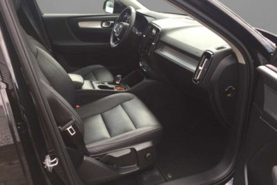 Volvo XC40 T3 Geartronic Momentum Pro (3)