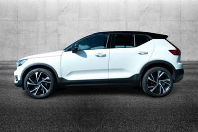 Volvo XC40 D4 AWD Geartronic R-design (4)