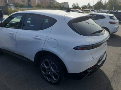 Alfa Romeo Tonale 1.3 phev Veloce Q4 280cv at6 (2)