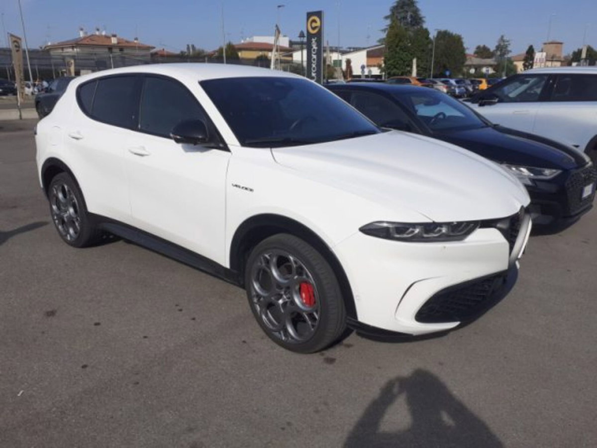 Alfa Romeo Tonale 1.3 phev Veloce Q4 280cv at6 (3)